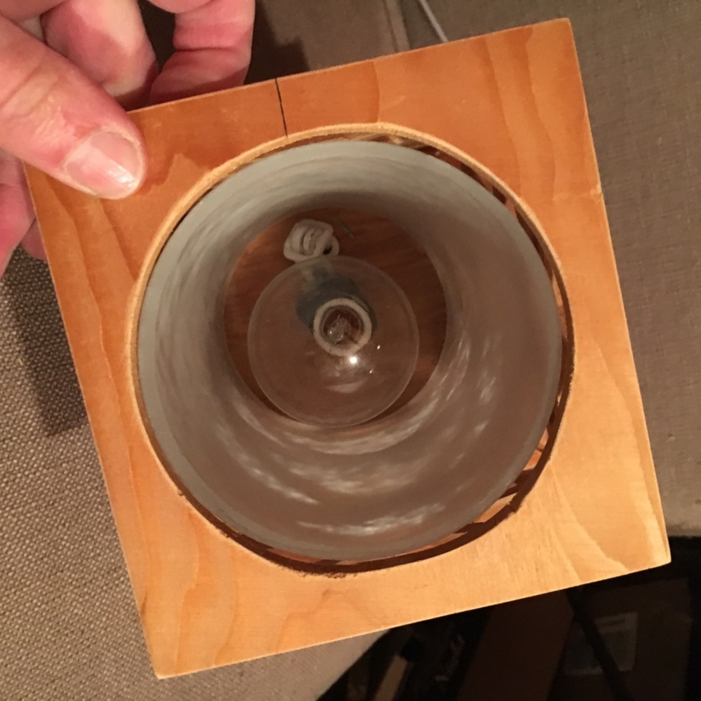 Lamp - Picture 2 of 3